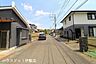 外観：【前面道路】南東側前面道路、東方面前面道路交通量少な目です！