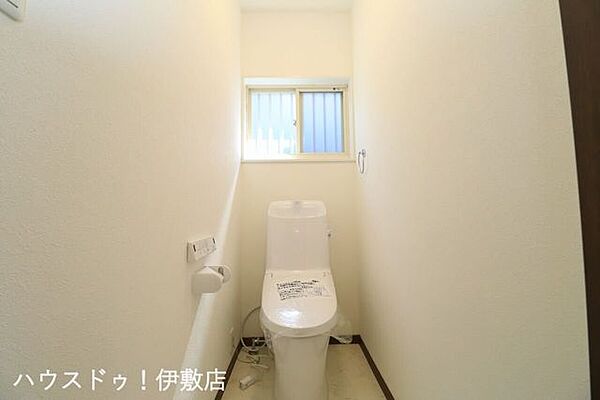 トイレを拡大表示