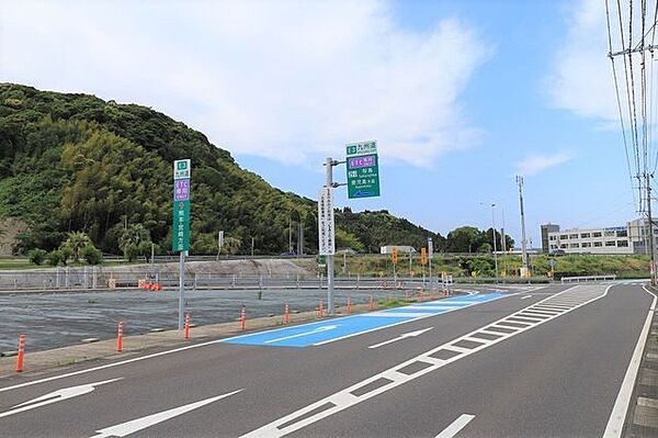 周辺を拡大表示