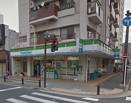 ファミリーマート高梨米が浜店ファミリーマート高梨米が浜店 170m