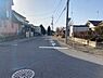 外観：前面道路含む現地写真