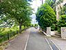 外観：前面道路含む現地写真