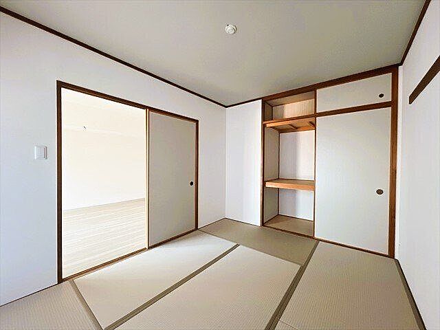 収納 チサンマンション大治第一期 3階/-