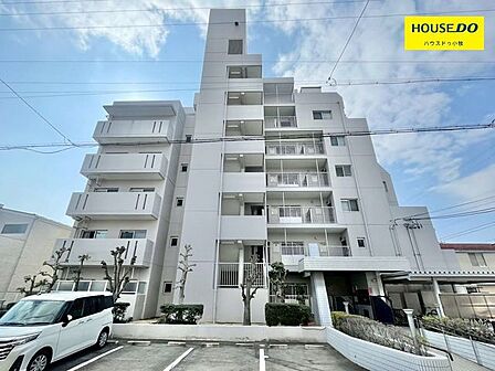 【7階建て5階部分】古知野南小学校まで徒歩3分、スーパーやコンビニも徒歩10分以内と家族皆で暮らしやすい環境が整っています♪さらに江南駅までは徒歩8分と、通学や通勤にも便利な立地です!