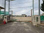 岩倉市立岩倉中学校 1200m