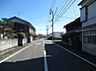 外観：前面道路含む現地写真