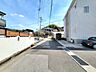 外観：★一宮東小学校★北側道路　西から東向き