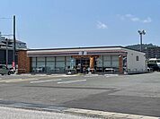 セブンイレブン高知高須2丁目店 650m
