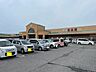 周辺：フジグラン野市 1800m