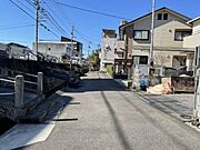南側道路 東から西方向