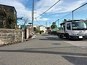 南側道路 西から東方向