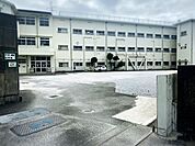 高知市立潮江東小学校 300m