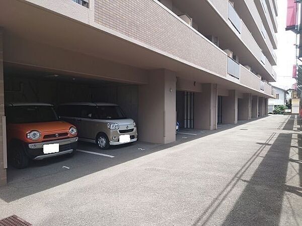 駐車場を拡大表示