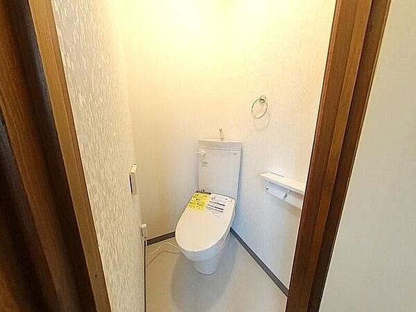 トイレを拡大表示