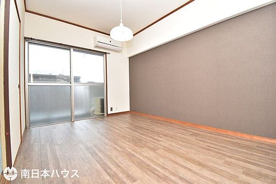 【洋室】6帖の...