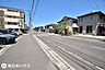 その他：【前面道路】東向きの前面道路幅は歩道まで入れると約15ｍです！