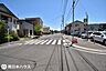 その他：【前面道路】東向きの前面道路幅は歩道まで入れると約15ｍです！
