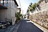 その他：【前面道路】東向きの前面道路です！交通量の少ない静かな住環境です♪