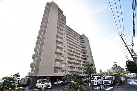 【Fステージ県庁南】15階建ての3階部分のお部屋です!ペット飼育可能です♪