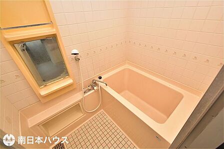 【浴室】浴室はハウスクリーニングのみです!リフォームのご相談も弊社までお気軽どうぞ♪無料見積致します