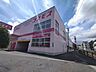 周辺：【コスモス甲突町店】鹿児島市新屋敷町にあるドラッグストアです営業時間　10：00～21：00設備サービス　駐車場有り、医薬品(第1類医薬品)、雑貨、食品、酒、たばこ 360m