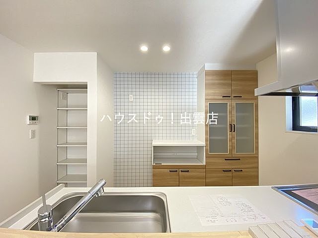 収納 出雲市医大南町2丁目6-1(住居番号2丁目2番24号)