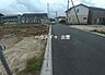 その他：前面道路は6ｍあります。車のすれ違いが出来ますので朝の忙しい時間も安心ですね。見通しも良さそうな道路ですね。
