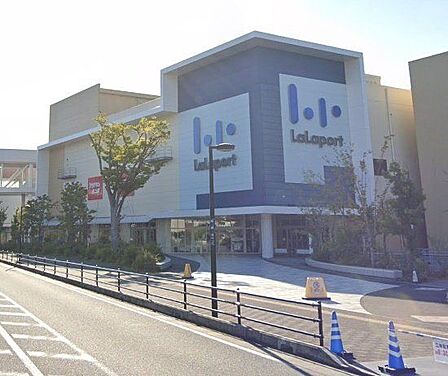 ららぽーと湘南平塚 650m