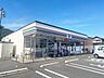 周辺：【セブンイレブン小倉沼本町店】国道225号の通りにあり駐車場も広く、ファミレスの横にあるので、分かりやすいです。 950m