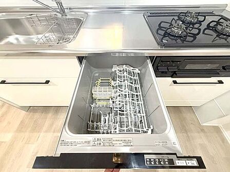 門司コーポ　ペット相談♪2026年3月内装リフォーム♪駐車場1台分無料♪スーパーまで徒歩約1分♪