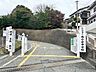 周辺：【南小倉中学校】小倉北区高尾にある中学校です♪高台にあります♪ 2100m