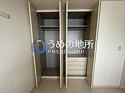 洋室2収納