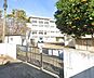 周辺：藤沢市立藤沢小学校 徒歩12分。 890m