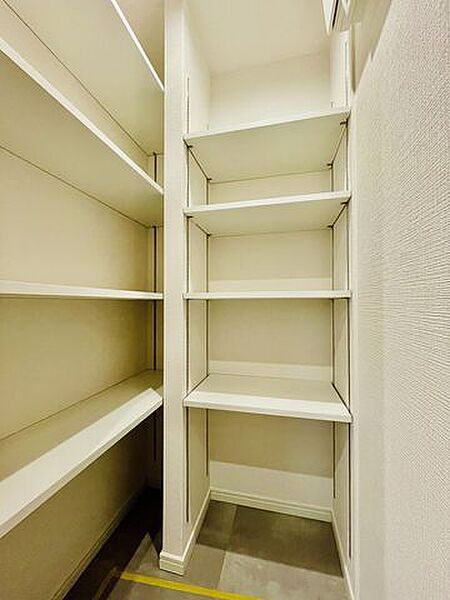 収納