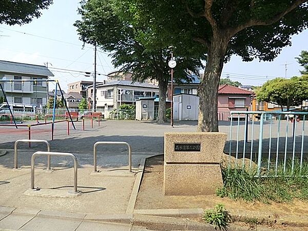 周辺を拡大表示