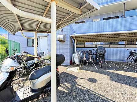 駐輪場