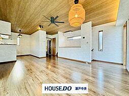 瀬戸市市場町　中古戸建 2LDKのリビング/ダイニング