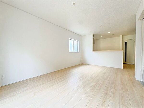 リビング/ダイニングを拡大表示