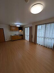 マンション梨花 1階1LDKのリビング/ダイニング