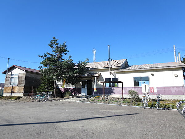 画像8:JR東相内駅（610m）