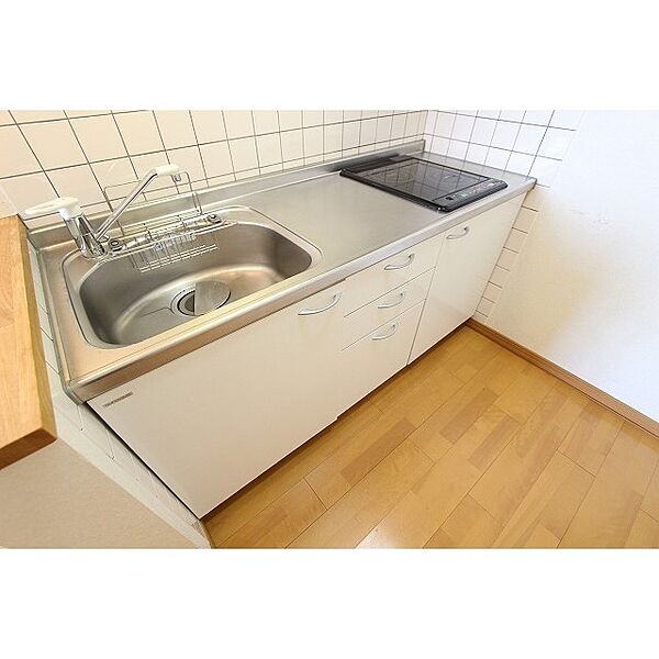 apartment 北海道北見市緑ケ丘１丁目18番1号
緑ケ丘の賃貸情報を見る
物件地図