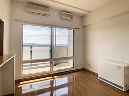 ソシオ山下通り 603 6階1LDKのリビング/ダイニング