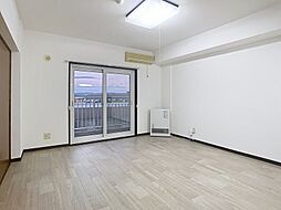 ロイヤルシャトー静 502 5階2LDKのリビング/ダイニング