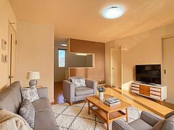 ラテールC 102 1階2LDKのリビング/ダイニング