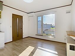 コーポあにえす 203 2階1DKのリビング/ダイニング