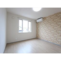 プレンティーB棟 202 2階1LDKのリビング/ダイニング