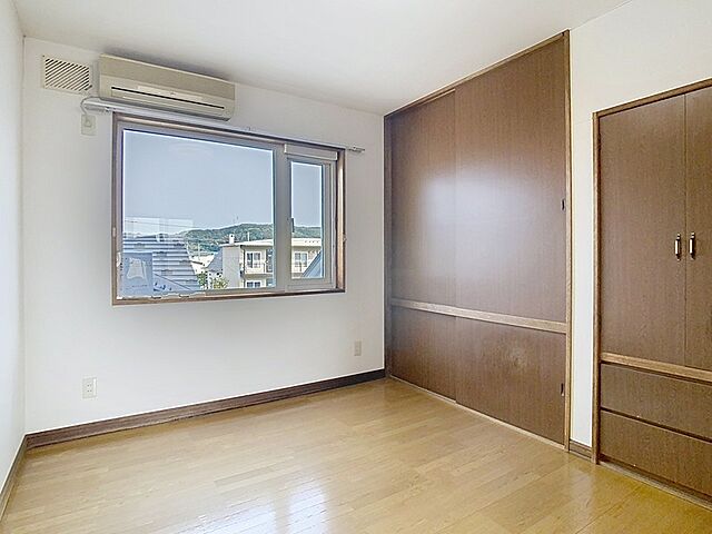 寝室