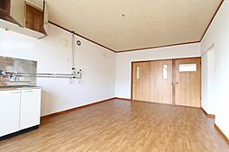 鳥里ハイツ 2 1階2LDKのリビング/ダイニング