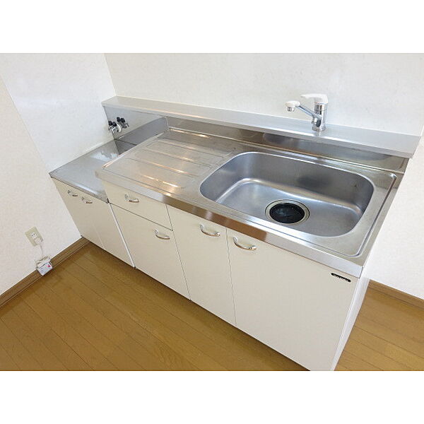 apartment 北海道網走郡美幌町字美富56番地33
美富（１２７～１５１、１８３～５７９番地）の賃貸情報を見る
物件地図