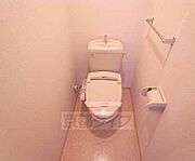 ウォシュレット付きのトイレです。